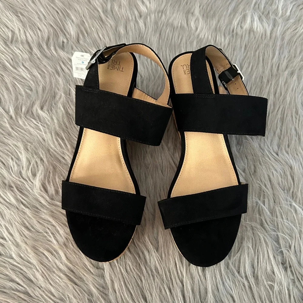 Time And Tru Wedge Sandals Womens Size 9 Black Heeled Sandals Open Toe Shoes